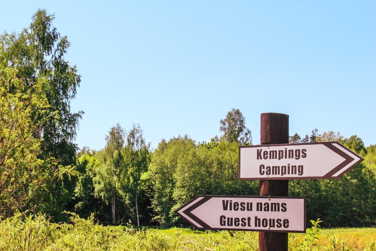 Kempings Lejasbisenieki Turaida Exterior foto